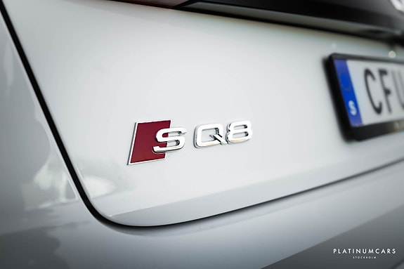 Audi SQ8 18 of 20