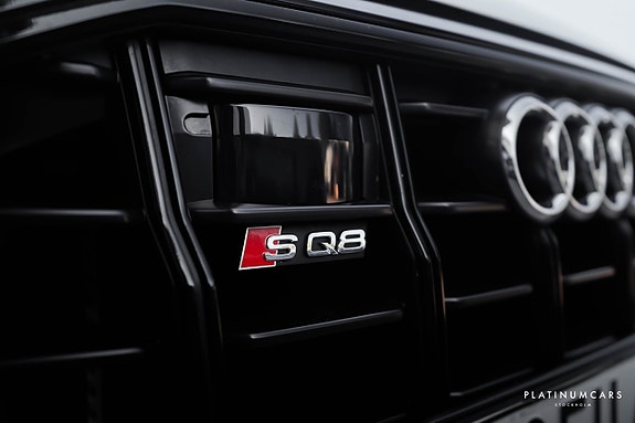 Audi SQ8 15 of 20