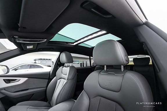 Audi SQ8 6 of 20