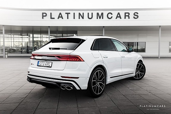 Audi SQ8 2 of 20