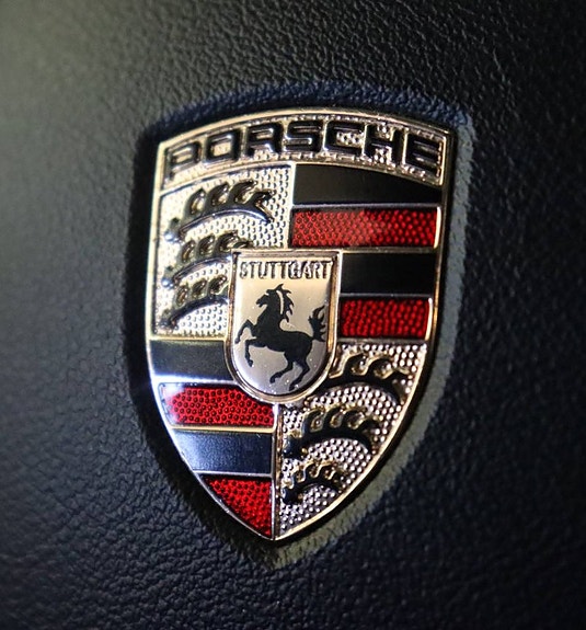 Porsche Cayenne 22 of 22