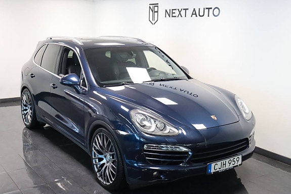 Porsche Cayenne 7 of 22