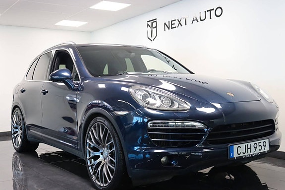 Porsche Cayenne 9 of 22