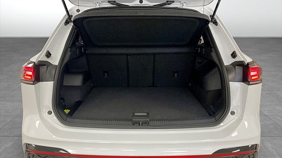 Volkswagen Tiguan 12 of 13