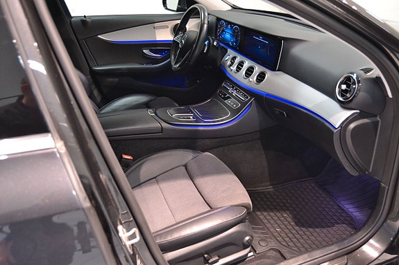 Mercedes-Benz E300 de 17 of 17