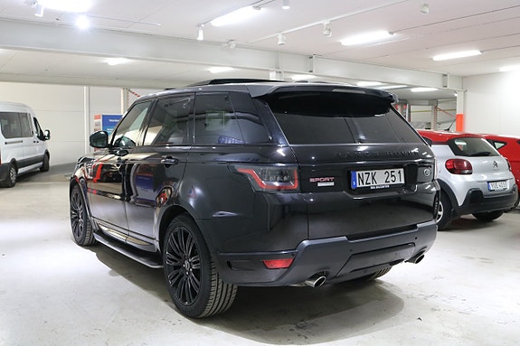 Land Rover Range Rover Sport 8 of 16