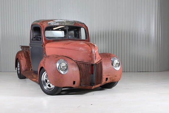 Ford Custom 8 of 26