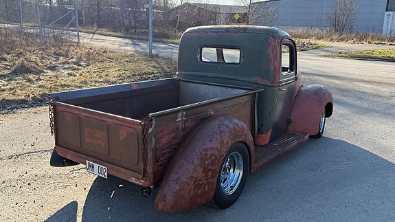 Ford Custom 5 of 5