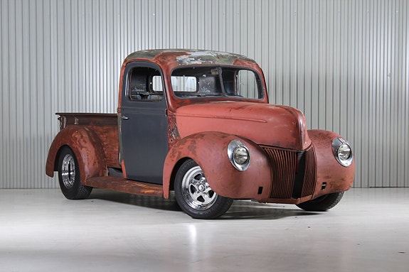 Ford Custom 9 of 26
