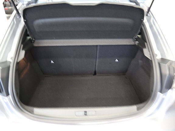 Peugeot 208 5 of 5