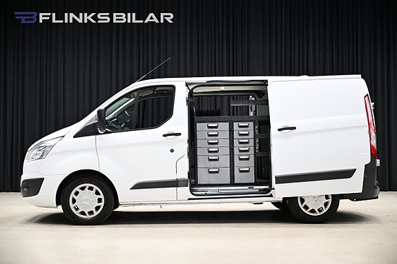 Ford Transit Custom 3 of 30
