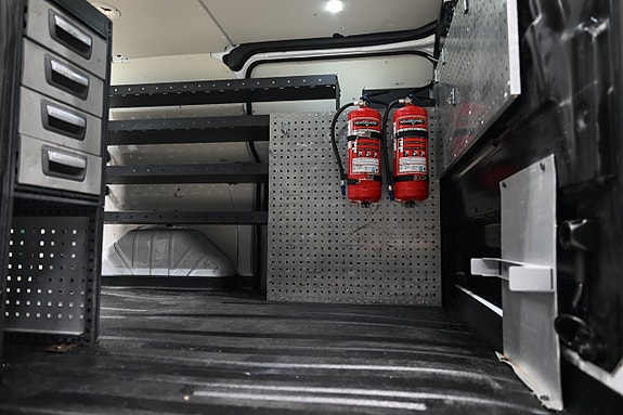 Ford Transit Custom 22 of 30