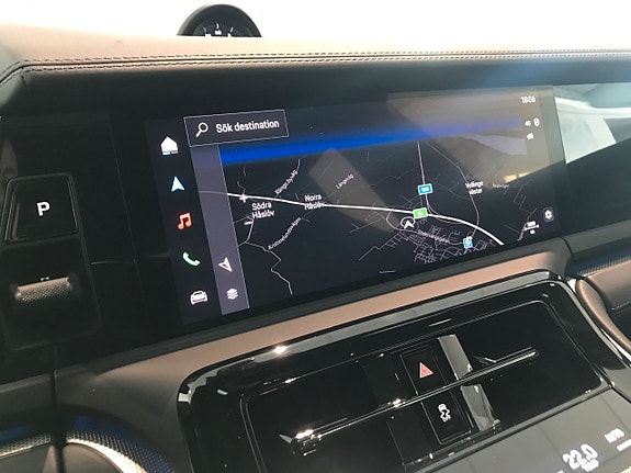 Porsche Panamera 4 13 of 16