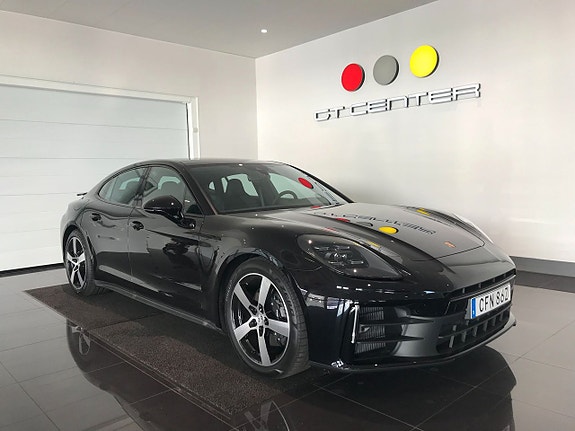 Porsche Panamera 4