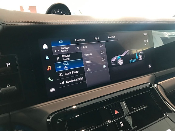 Porsche Panamera 4 12 of 16