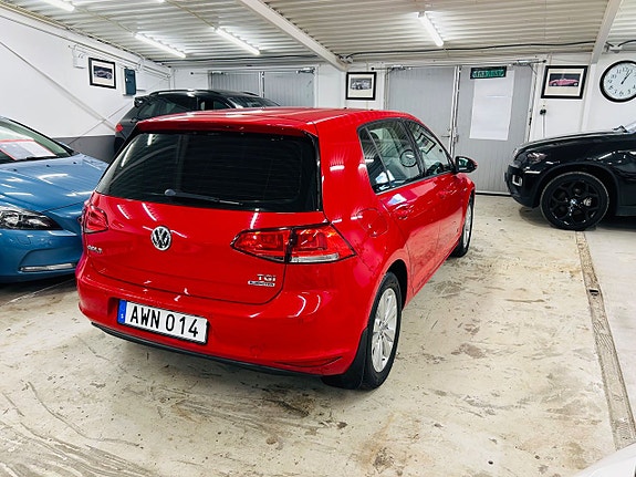 Volkswagen Golf VII 5 of 16