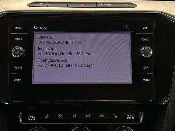 Volkswagen Passat Alltrack 19 of 24