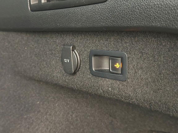 Volkswagen Passat Alltrack 23 of 24