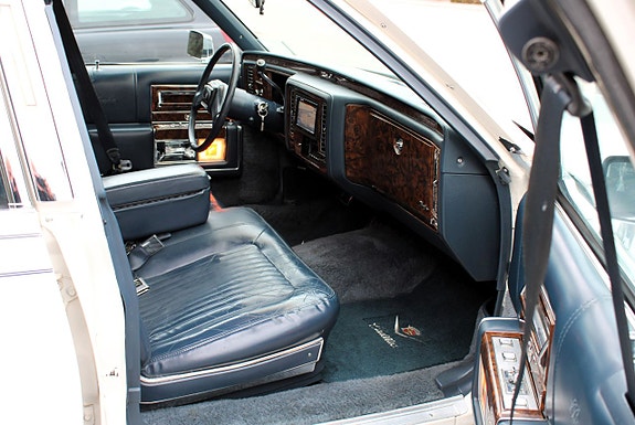 Cadillac Brougham 9 of 16