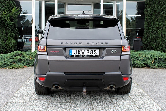 Land Rover Range Rover Sport 7 of 22