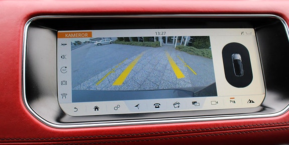 Land Rover Range Rover Sport 17 of 22