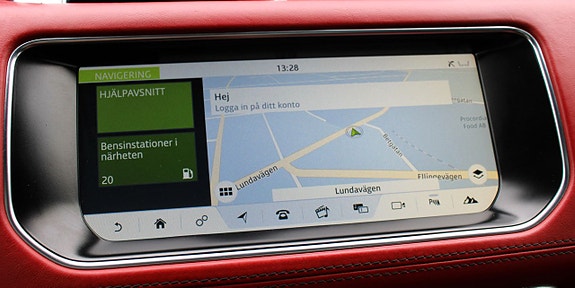 Land Rover Range Rover Sport 18 of 22