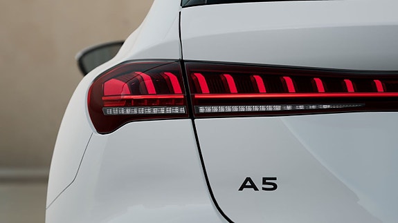 Audi A5 7 of 11