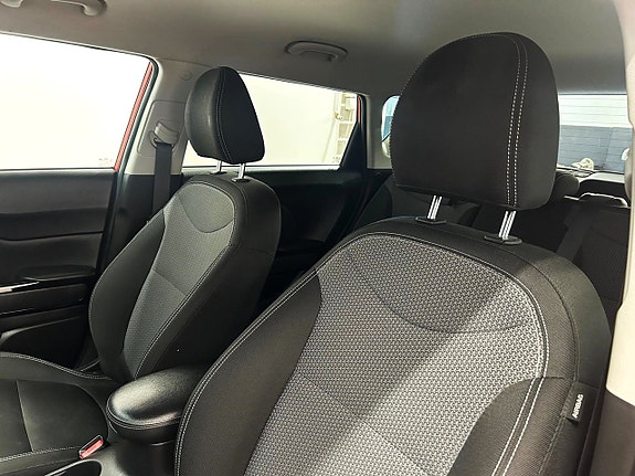 Kia Soul 9 of 28