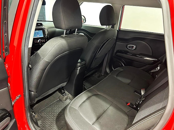 Kia Soul 10 of 28