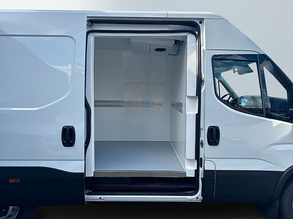 Iveco Daily 12 of 15