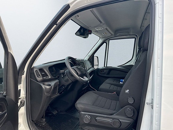 Iveco Daily 9 of 15