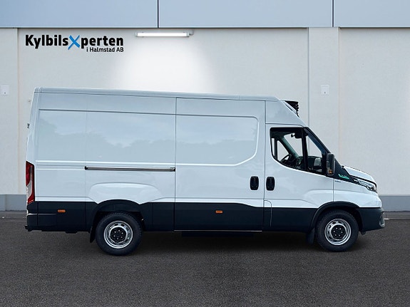 Iveco Daily 6 of 15