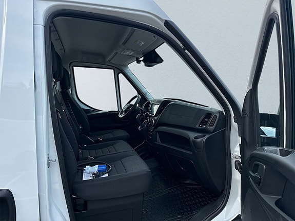 Iveco Daily 10 of 15