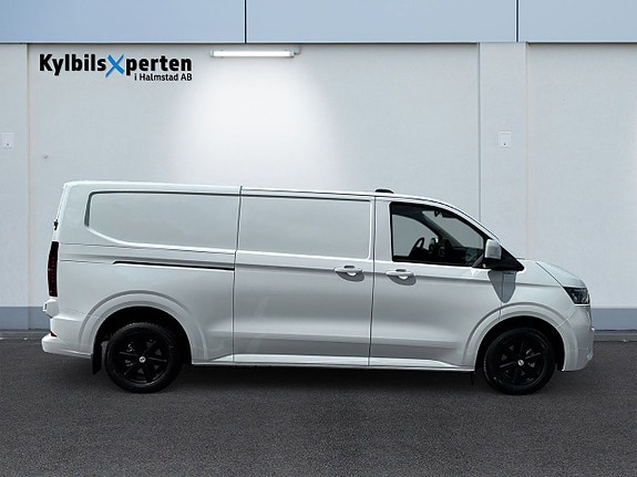 Volkswagen Transporter 6 of 17