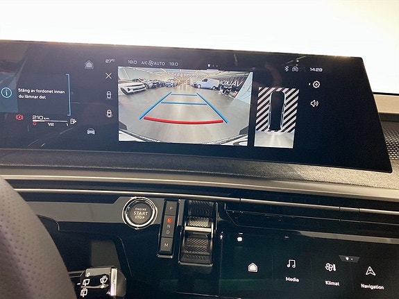 Peugeot 5008 12 of 16