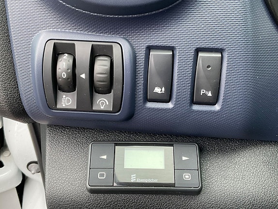 Opel Vivaro 8 of 13