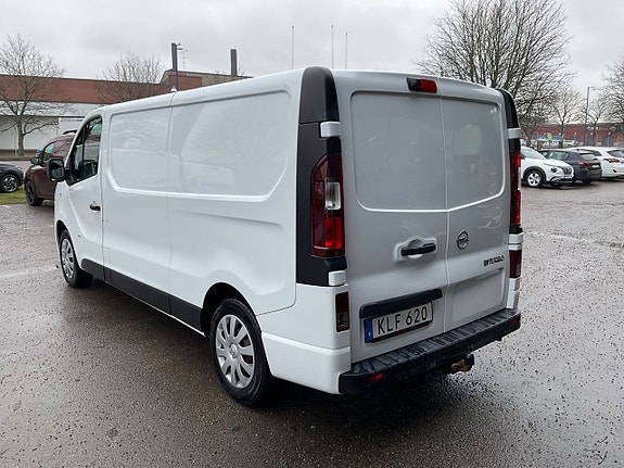 Opel Vivaro 6 of 13