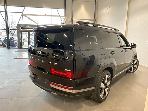 Hyundai Santa Fe 2 of 30