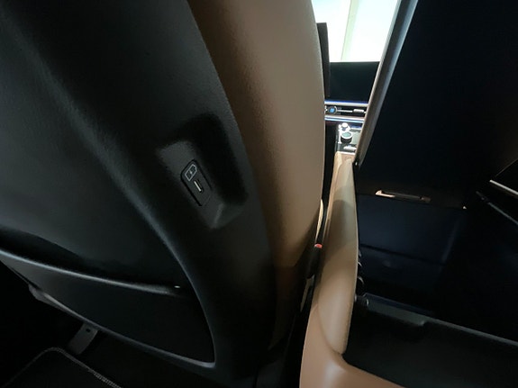 Hyundai Santa Fe 25 of 30