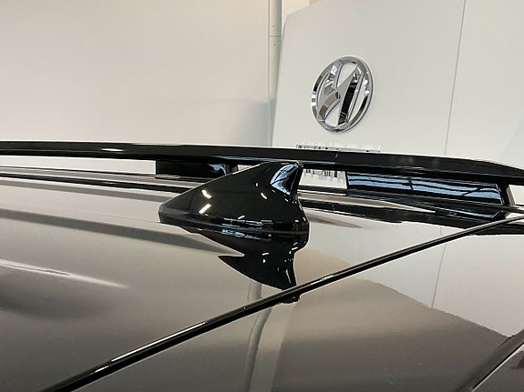 Hyundai Santa Fe 8 of 30