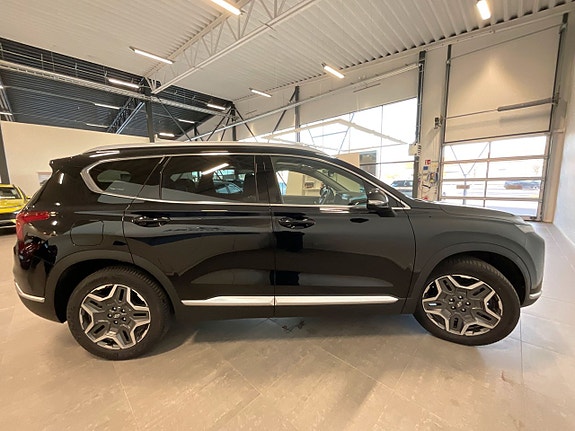 Hyundai Santa Fe 9 of 29