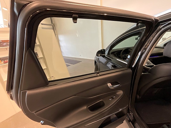Hyundai Santa Fe 24 of 29
