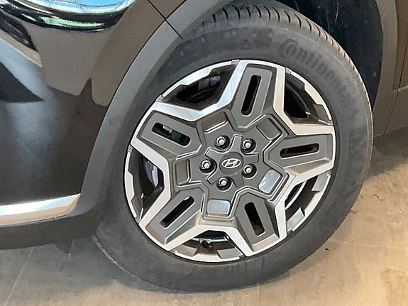 Hyundai Santa Fe 4 of 29