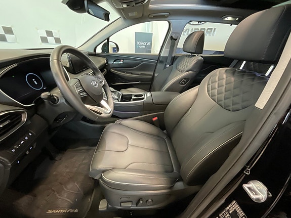 Hyundai Santa Fe 28 of 29