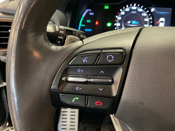 Hyundai IONIQ 14 of 18