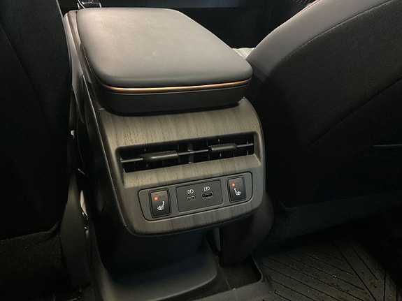 Nissan Ariya 22 of 24
