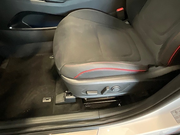 Hyundai Tucson 28 of 28