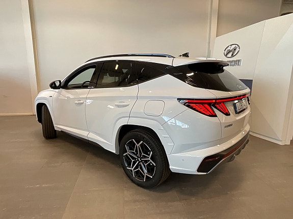 Hyundai Tucson 2 of 28