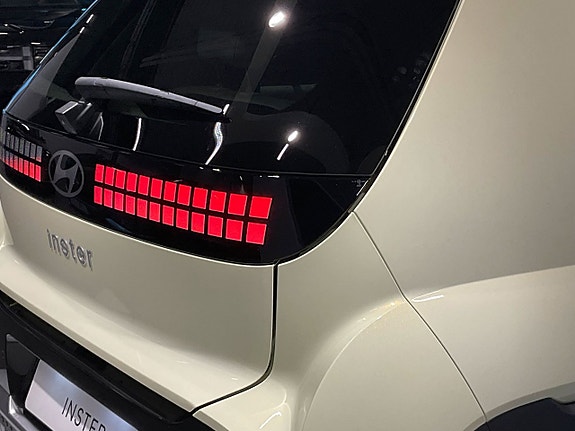 Hyundai Inster 10 of 30
