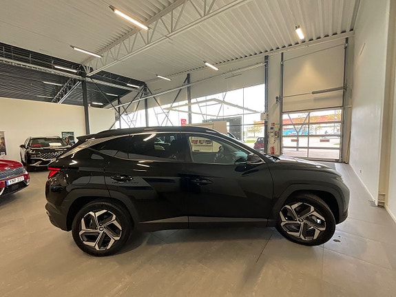 Hyundai Tucson 9 of 30